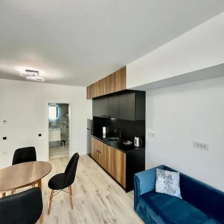 Premium Residence Aparthotel Oradea Exterior photo