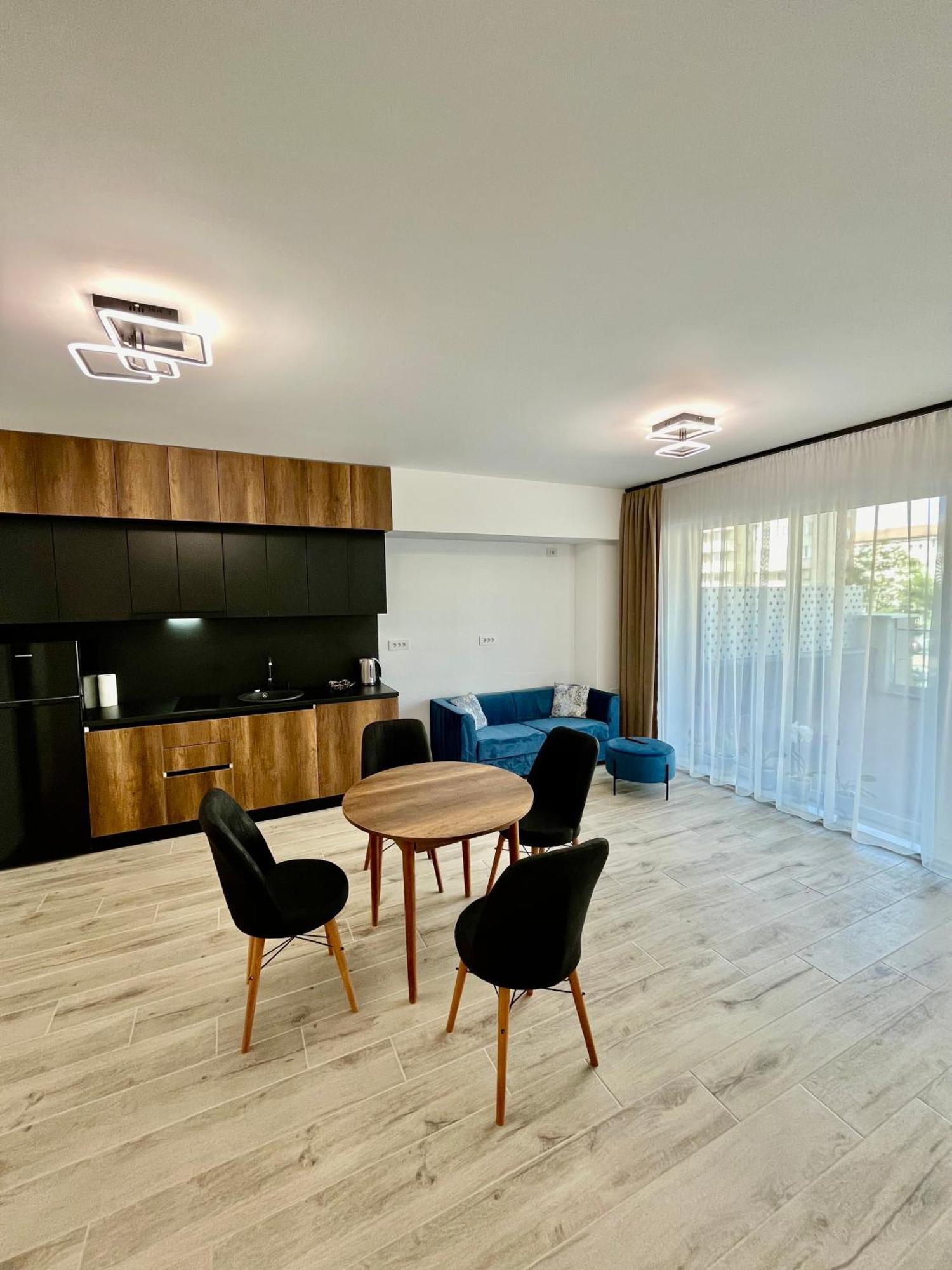 Premium Apartment *